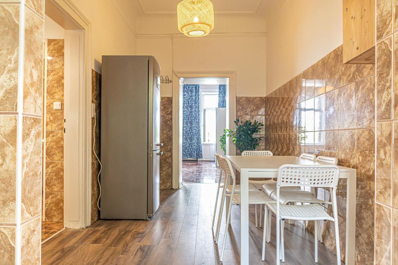 Elegant Haven: Stylish And Spacious 3Br Apartment Viena Exterior foto