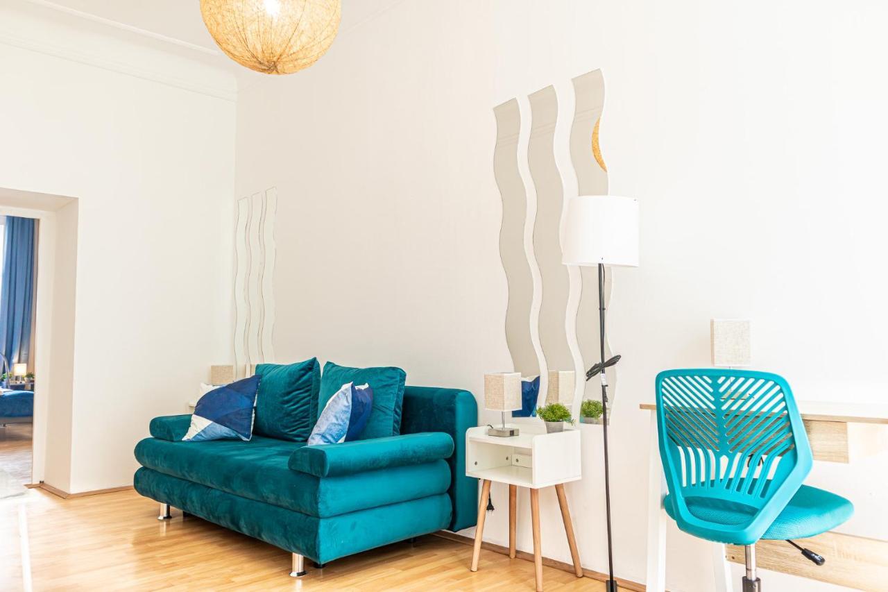 Elegant Haven: Stylish And Spacious 3Br Apartment Viena Exterior foto